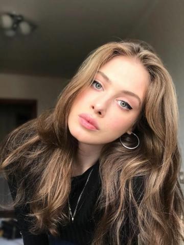 Анюта